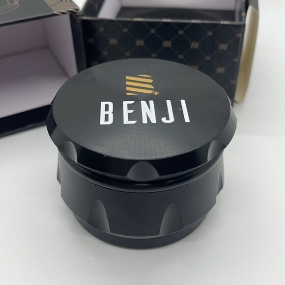 NWT Benji Papers Premium Grinder - Picture 5 of 6